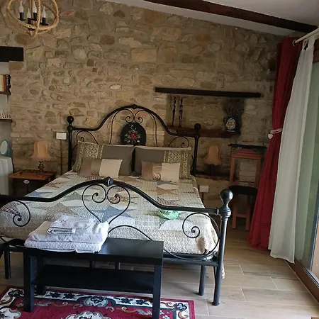 Panzió Casale I Calanchi *