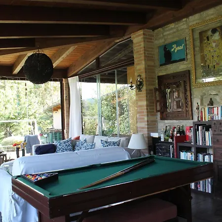 Casale I Calanchi Bed & Breakfast