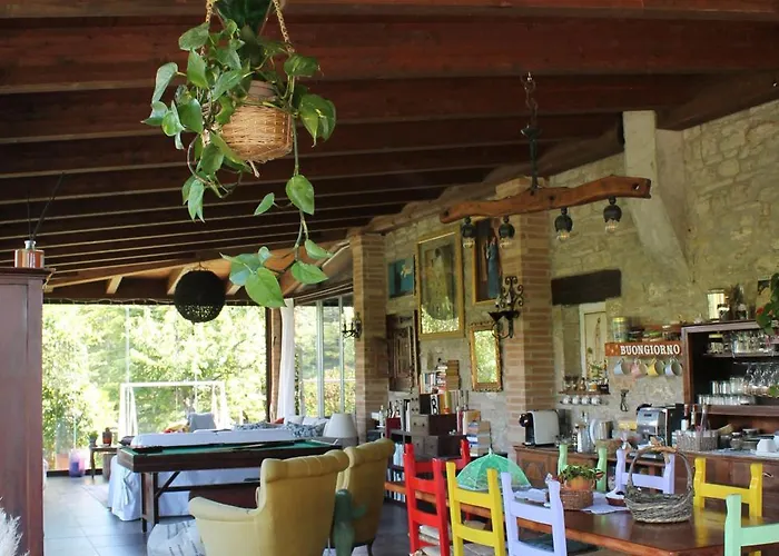 Casale I Calanchi Bed & Breakfast